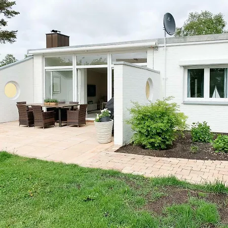 Holiday home Ferienhaus Schiffbek